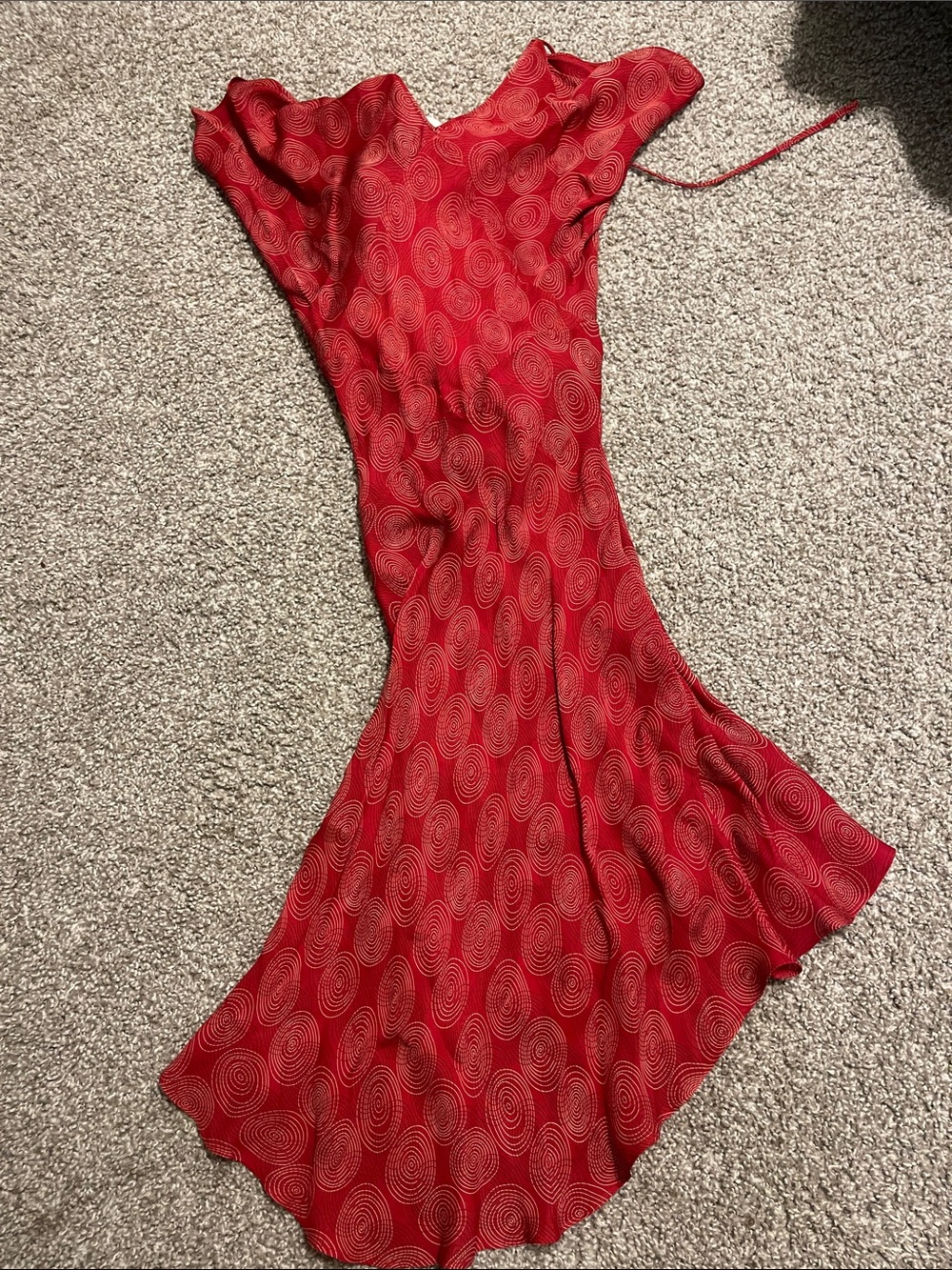 Dress - Picture 3 of 3